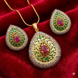 The meena Mahal pendant set