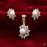 The Royal Pearl Blossom Set