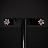 red daisy studs