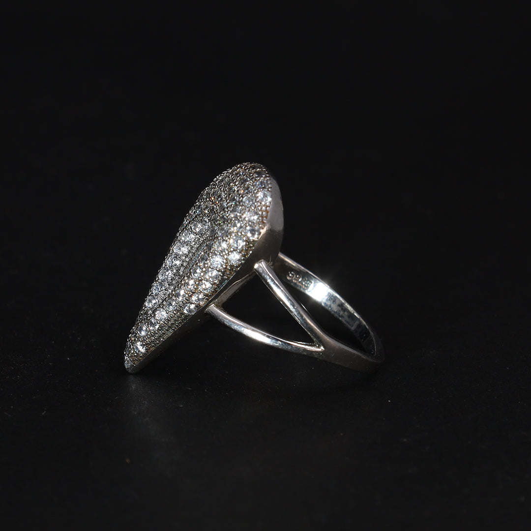 Elegant Cultured Pearl Ring