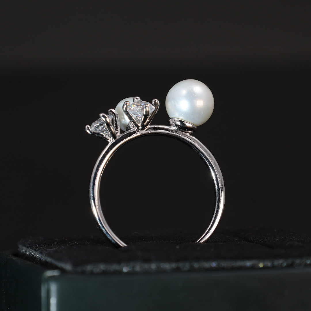Pearl & Sparkle Trio Ring