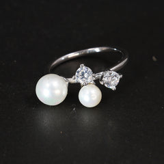 Pearl & Sparkle Trio Ring