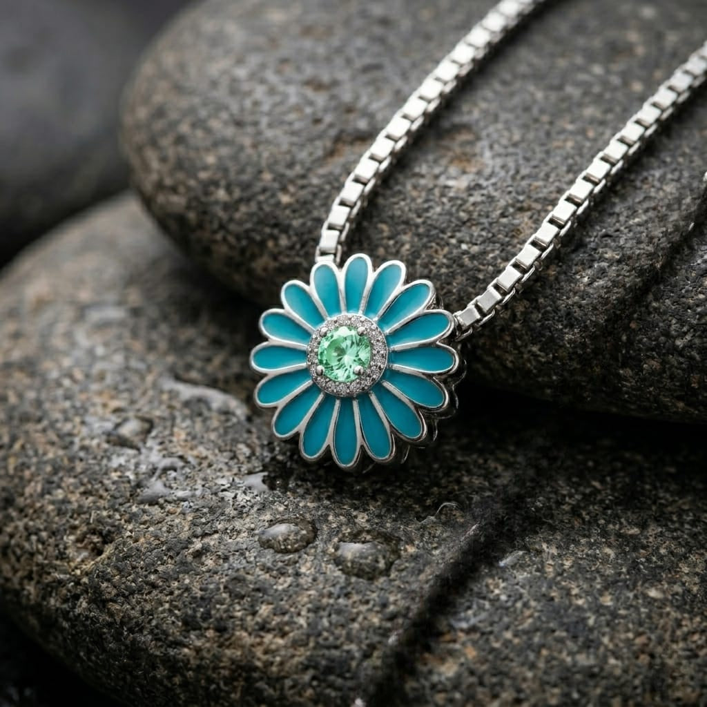 Oceanic Flora Charm