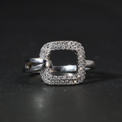 Modern Open-Square Cluster Ring