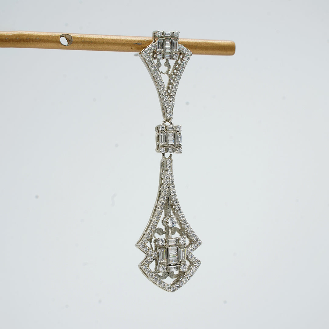 The Jazzy Kite Drop Earrings