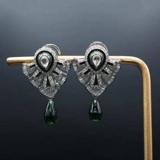 The Curtsy Dangling Earrings