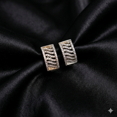 The Wave Bat Studs