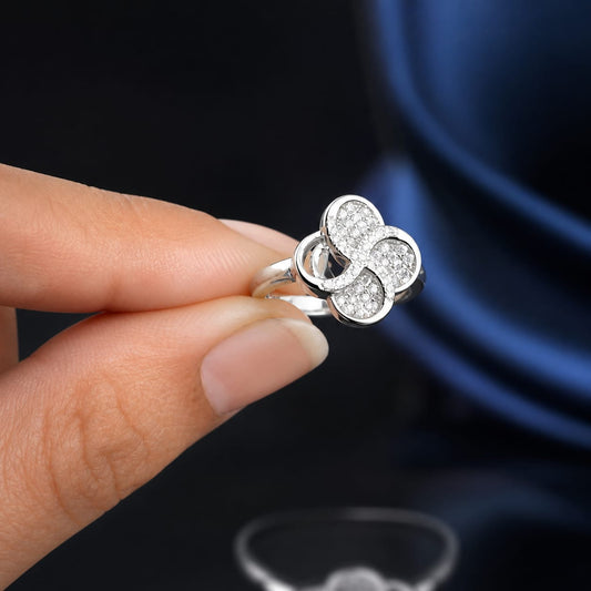 Luxury Clover Motif Ring