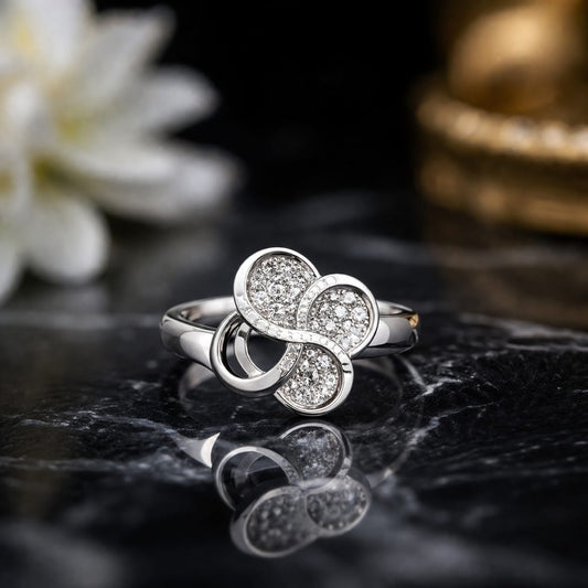 Luxury Clover Motif Ring