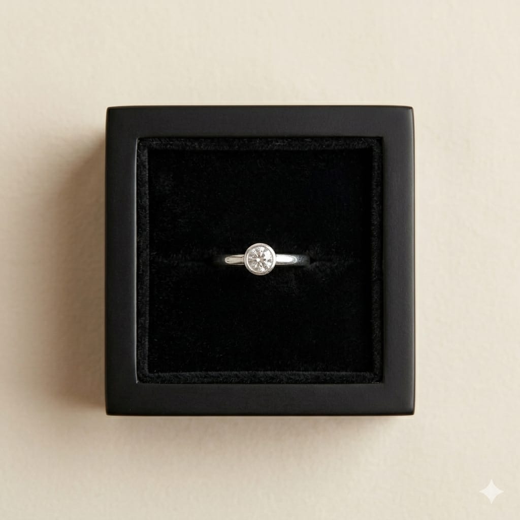 Crest Ring
