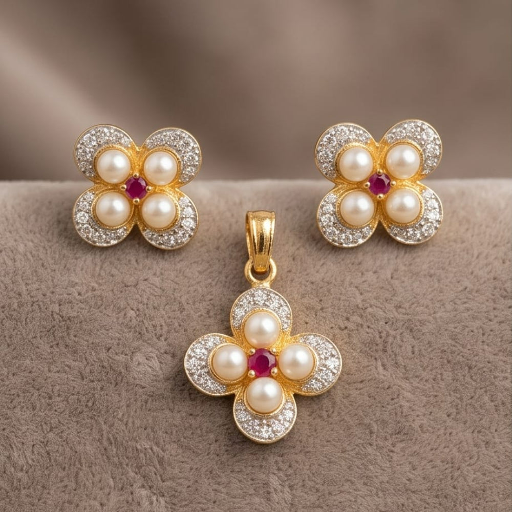 Pearl & Ruby Four-Leaf Clover pendant set