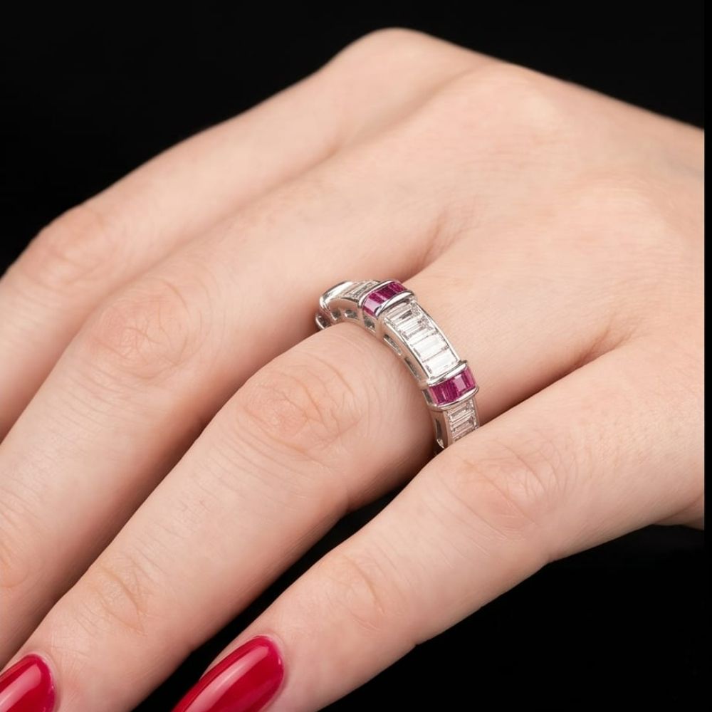 Eclat Ruby Band