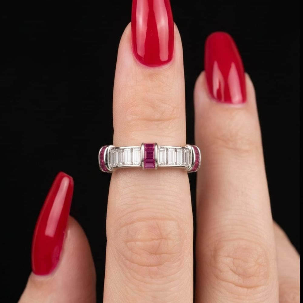 Eclat Ruby Band
